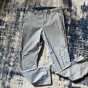 Perry Ellis Men's Gray Slim Fit Leg Stretch Casual Chino Pants Size 32W 32L.